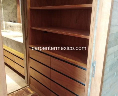 closet construction site in mexico carpentry
