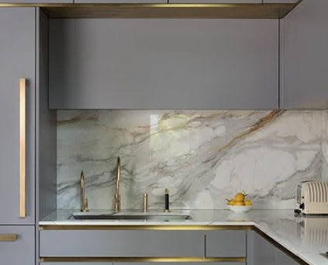 kitchen cabinets in Mexico with backsplash
